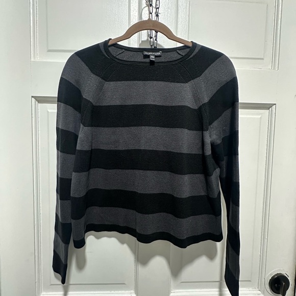 Eileen Fisher Gray Black Striped Silk Organic Cotton Box-Top Sweater Size XS - Picture 3 of 6